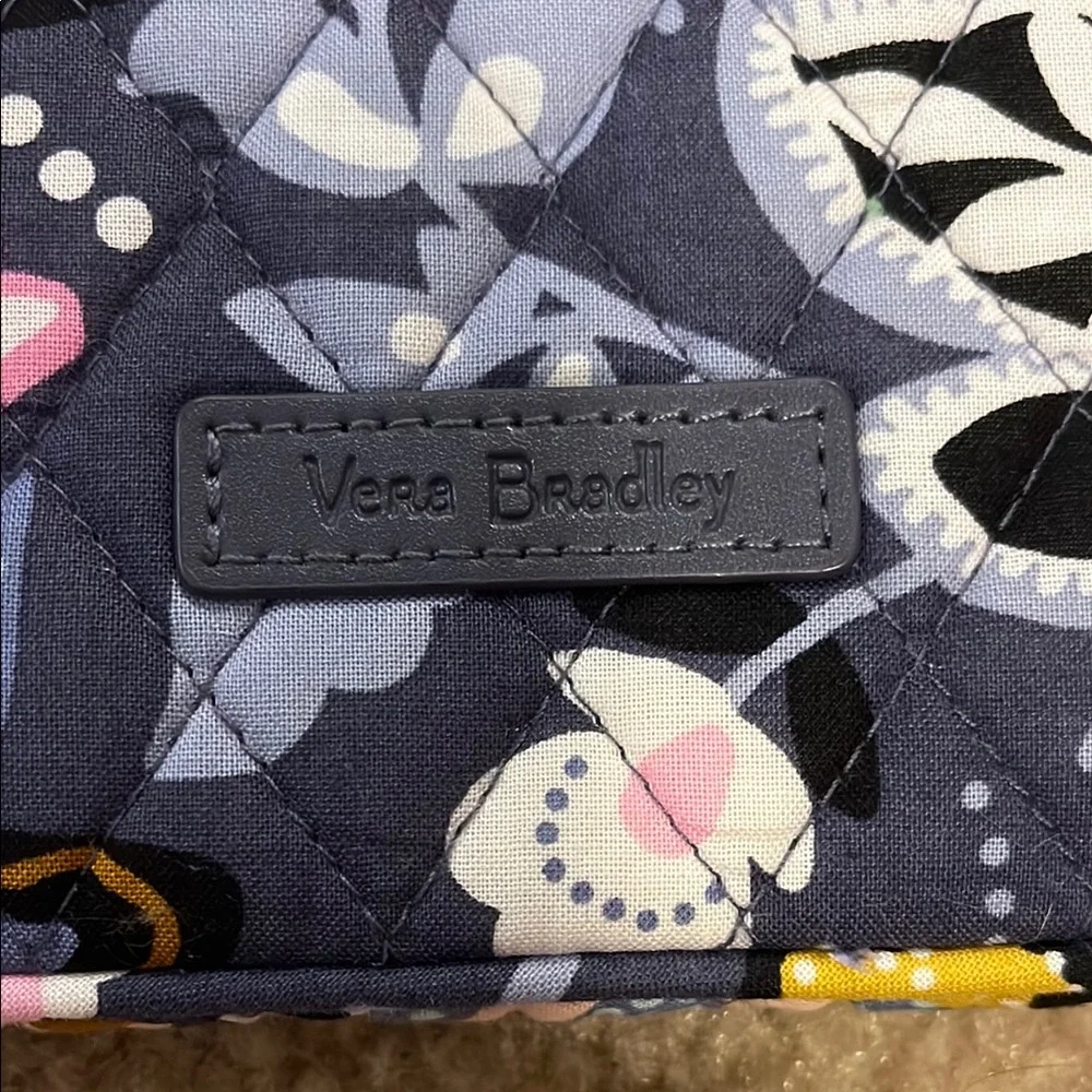 Vera Bradley Gray/Blue Floral Quilted Tablet Cover with zipper